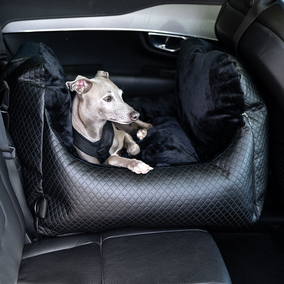 Hundeautositz „Travel Deluxe" – Black Magic Isofix