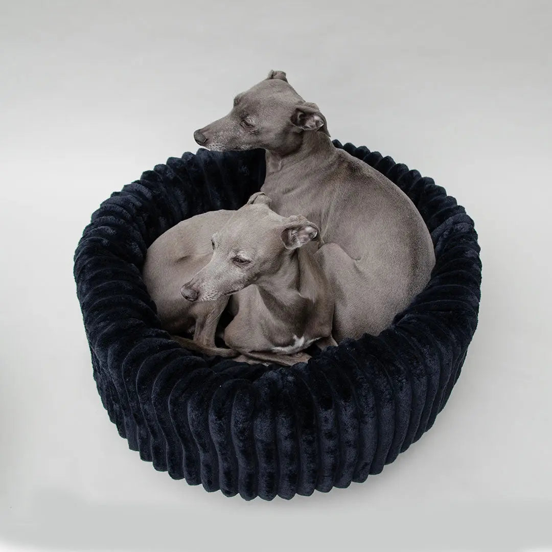 Das kuschelige Hundebett „Biscuit“ - black 4legs.de